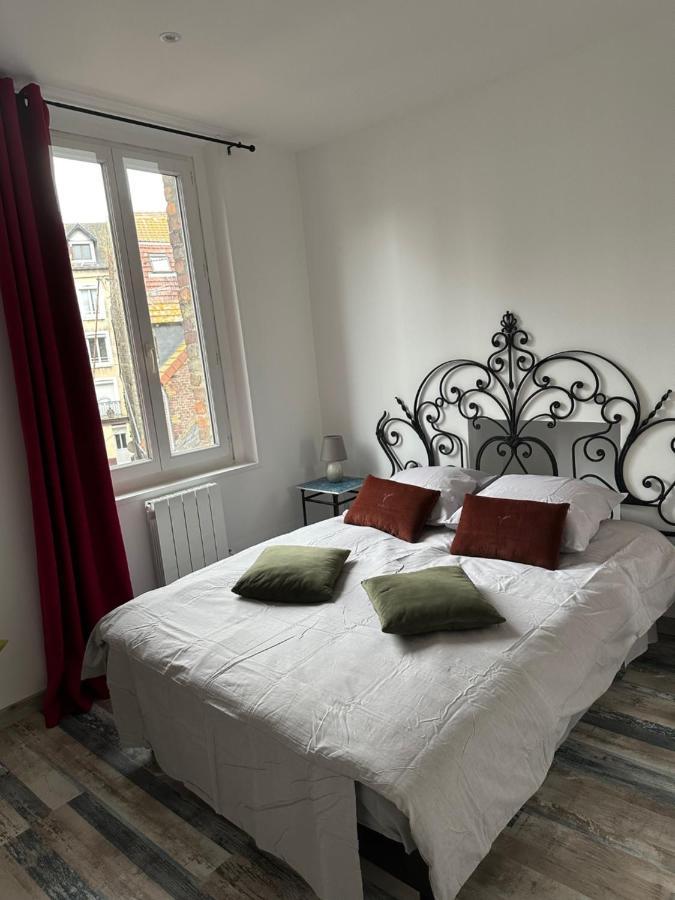 Des Beaux Appartements Deluxe 迪耶普 外观 照片