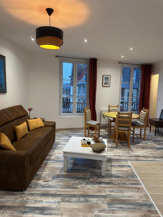 Des Beaux Appartements Deluxe 迪耶普 外观 照片