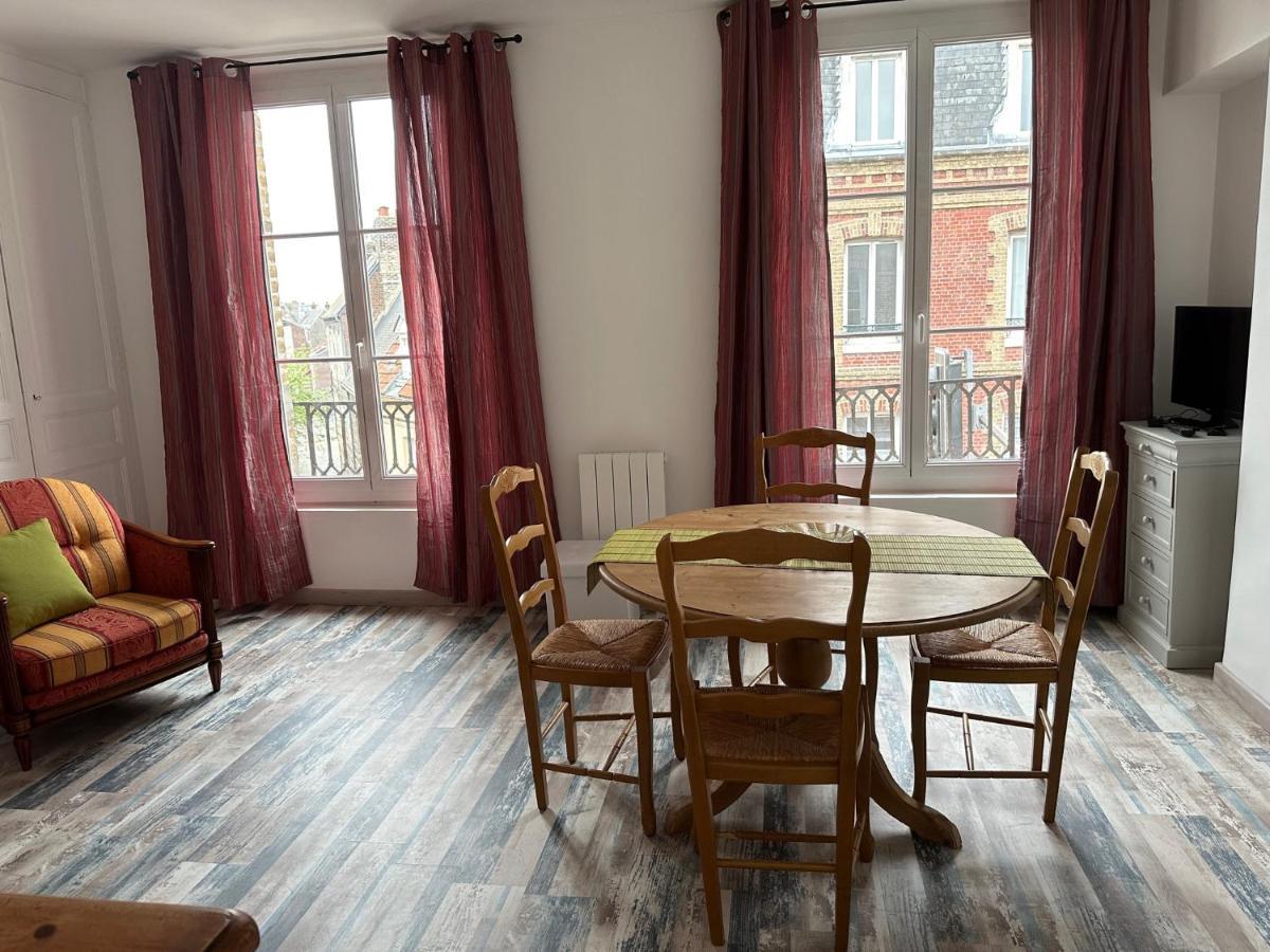 Des Beaux Appartements Deluxe 迪耶普 外观 照片