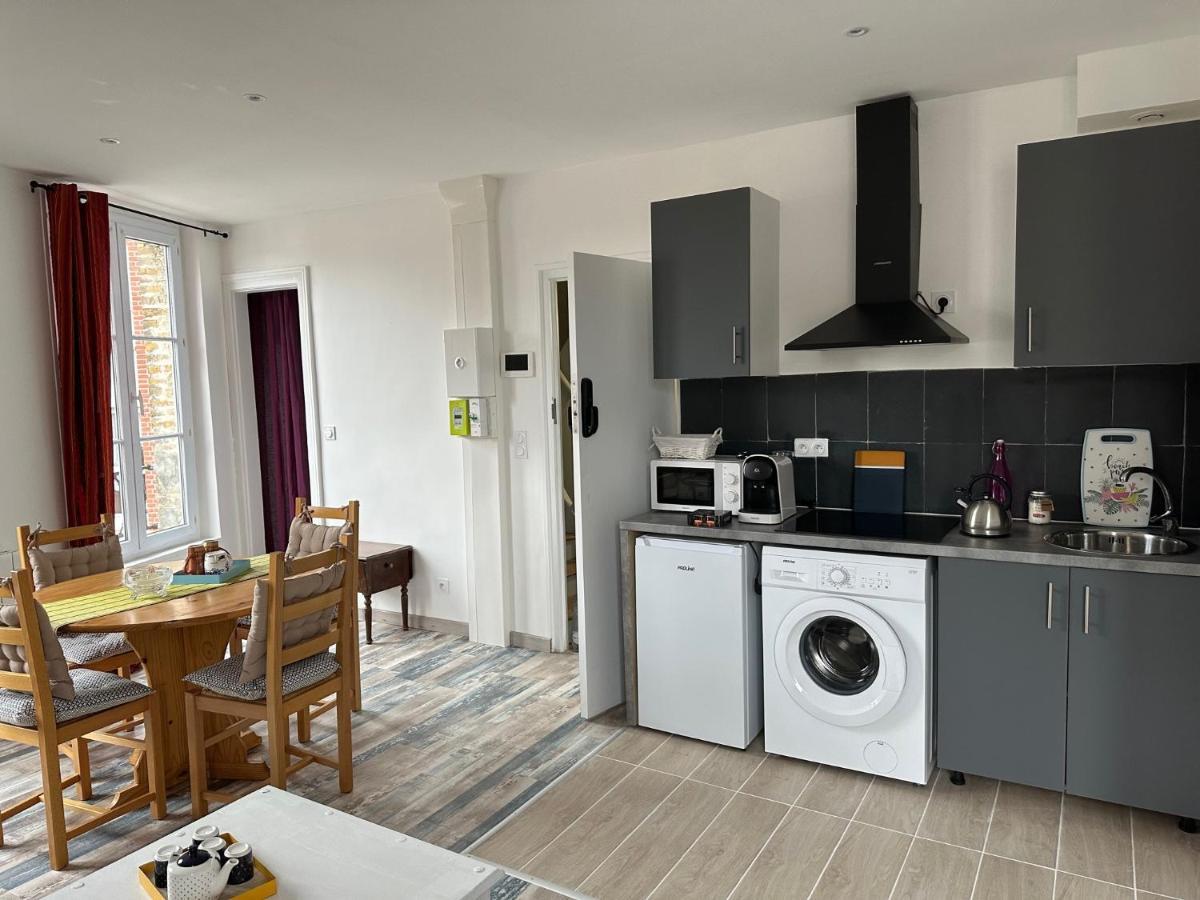 Des Beaux Appartements Deluxe 迪耶普 外观 照片