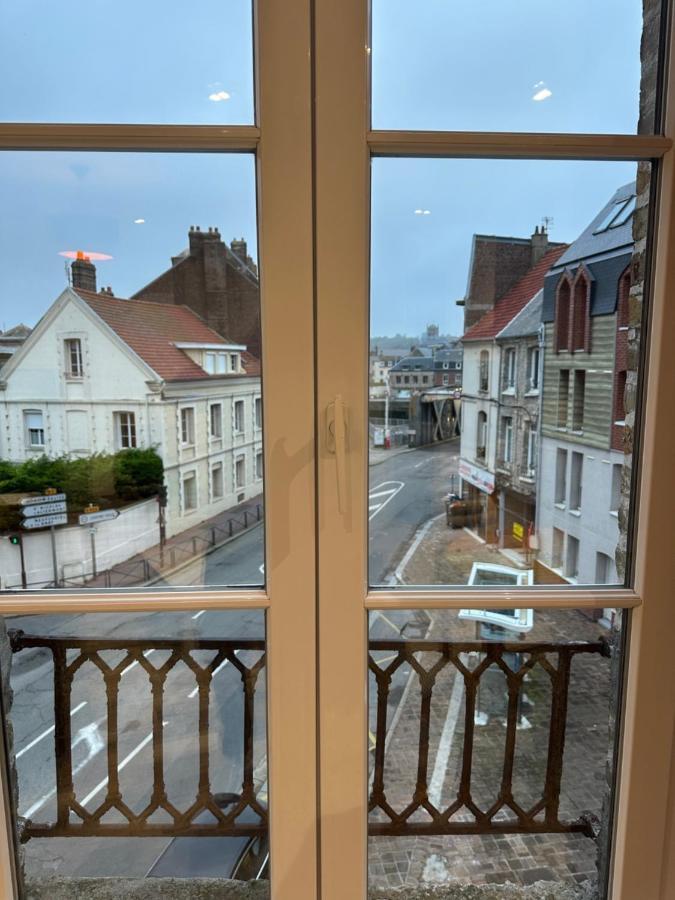 Des Beaux Appartements Deluxe 迪耶普 外观 照片