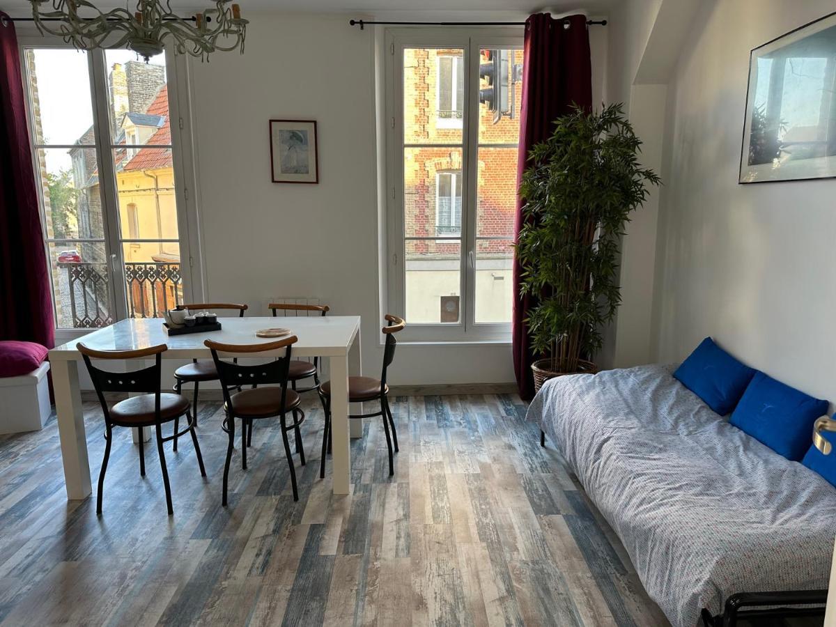 Des Beaux Appartements Deluxe 迪耶普 外观 照片