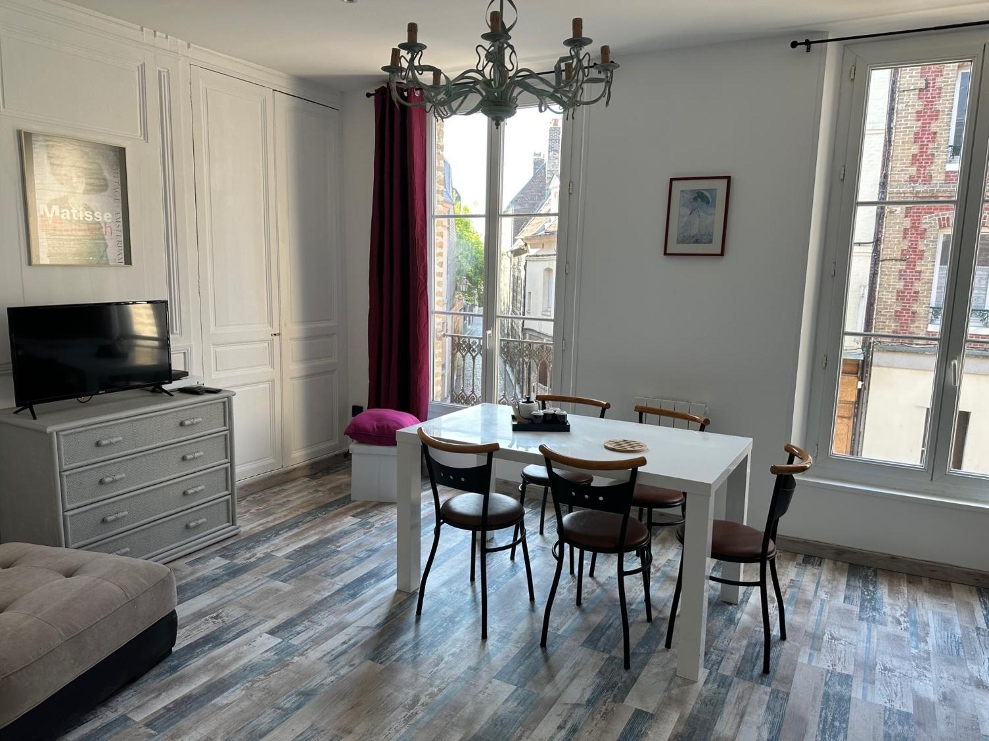 Des Beaux Appartements Deluxe 迪耶普 外观 照片
