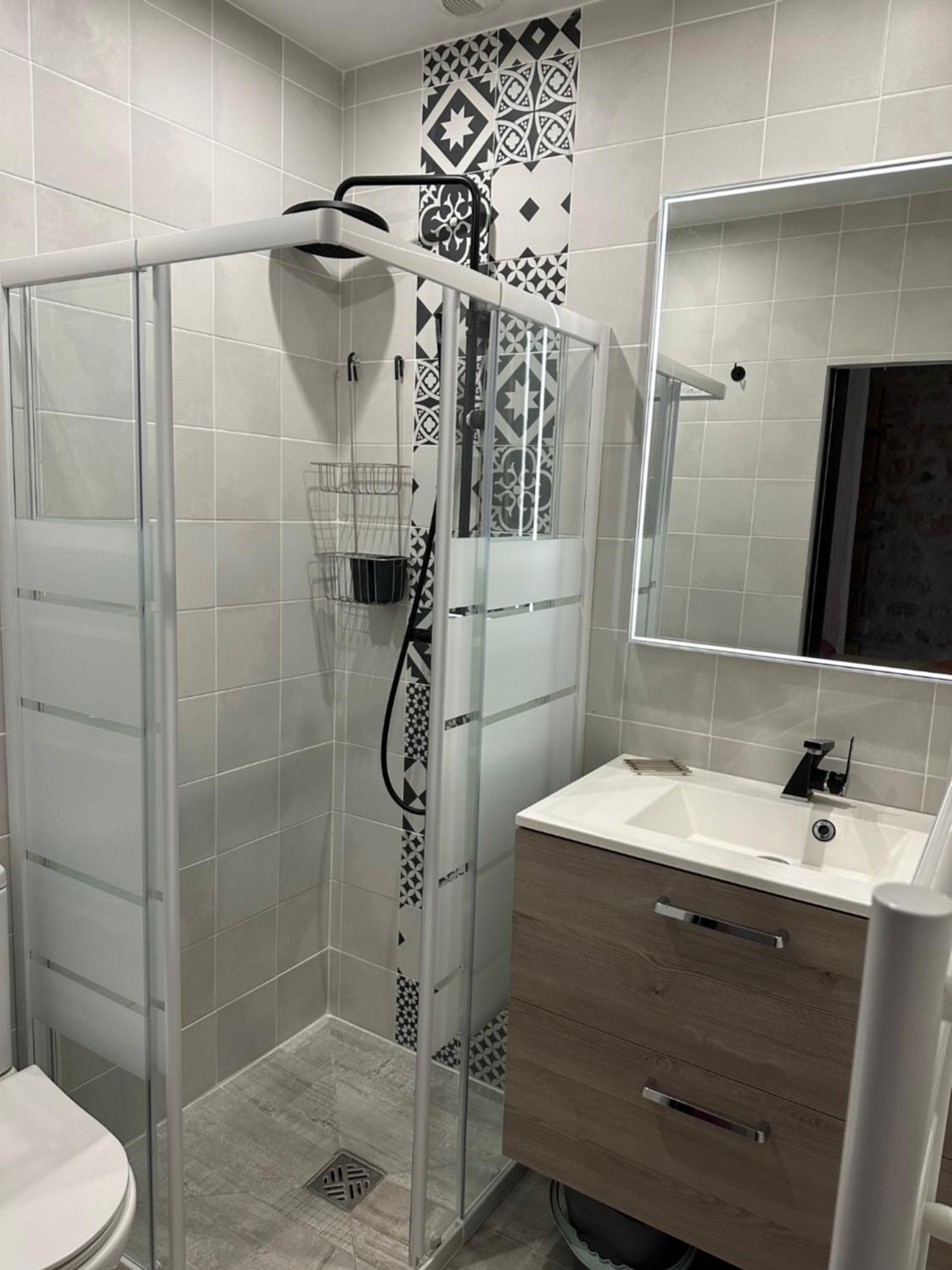 Des Beaux Appartements Deluxe 迪耶普 外观 照片
